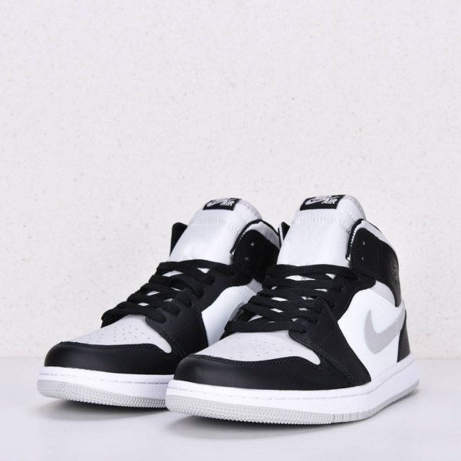 krossovki-air-jordan-1-mid-art-3842-2-800x800